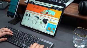 Watch Jelly Comb Multi-Device Bluetooth Keyboard with Touchpad on Amazon Live