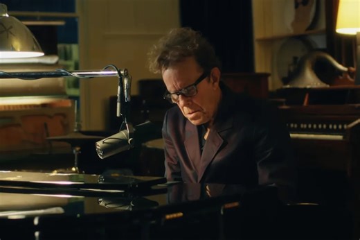 Tom Waits Shares Rare Performance of ‘Tom Traubert’s Blues’ in Italian Documentary