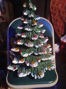 Vintage Christmas Tree Pottery Sought After! | eBay