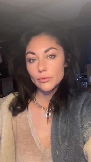 Have you ever been called crazy for confronting someone about their lies? Have you ever spoken the truth — only to be gaslit, manipulated, or villainized for it? Yeah. Same. I wrote a song called Mad Woman for every woman who’s ever been made out to be the problem for seeing through the bullshit. If you’ve ever been called “too much,” “unstable,” or “crazy” just for trusting your gut — this one’s for you. 🔥💔🕯️ 🎧 Mad Woman is out now. | Hannah