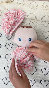 She’s got her bottle, her blankie, and her bassinet just missing her mommy. 💕👶 Meet the Baby Girl Doll Series with exclusive Playset!✨ From bottle feeding to tucking her into her bassinet, every detail is made for tiny hands. 🍼🧸 It has never been so fun to watch your little one nurture, giggle, and grow through every pretend play moment. Because the best kind of love starts small and soft. 💗 | Leyadoll