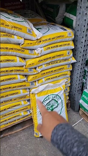 Where to find cheap soil for your garden #garden #soil #homegrown #vegetablegarden #floridagarden