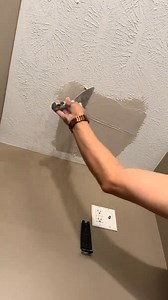 The best way Matching crows foot texture in a drywall patch #drywall #finisher #drywallfinisher #parati #fypppp | Ryan
