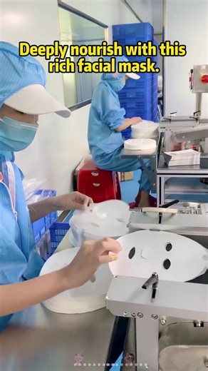 Deeply Nourishing Facial Mask for Healthy Skin