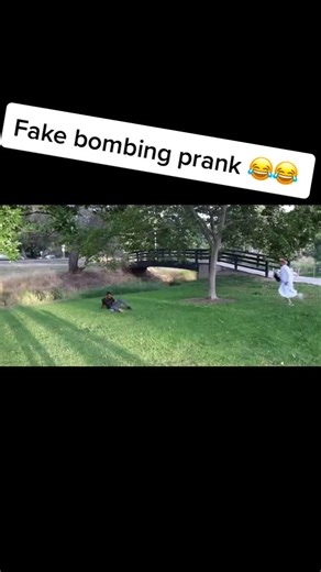 He got up so quick 😂😂 #funny #memes #meme #funnymemes #lol #dankmemes #comedy