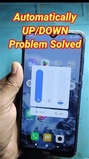 Mobile Ka Volume Apne Aap Kam Ho Jata Hai | How To Fix Automatic Volume Up/down #shorts #short