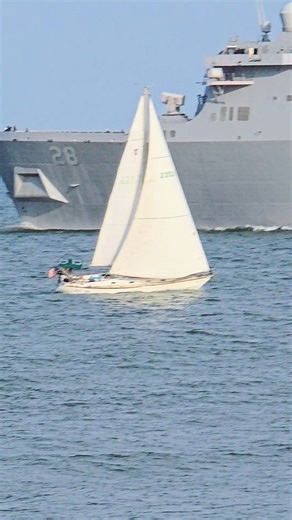 1K views · 2.1K reactions | USS Fort Lauderdale(LPD-28) #USNavy #LPD28 #FortLauderdale #SanAntonioClass #AmphibiousTransportDock | Richard LeBel | Facebook