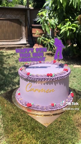 Selena Theme Cake #selenaquintanilla#birthdaycake#purplecake#cakedecorating#fyp