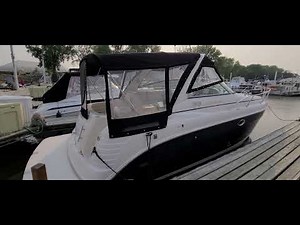 Rinker 300 Fiesta Vee, Walk Around