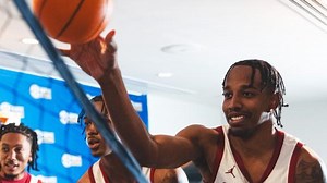 Hoop stars shine on Day 2 of 2026 SEC Tipoff