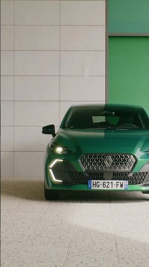 What makes the new Renault Clio 6 stand out #shorts #renaultclio