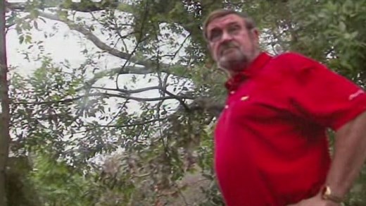 Man uses shotgun to gather mistletoe