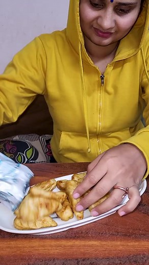 1.3M views · 10K reactions | Day 188 aaj parveen ji ne party di or dinner banane me help bhi #minivlog #shortvideo #party #short | My Daily Life Vlog | Facebook