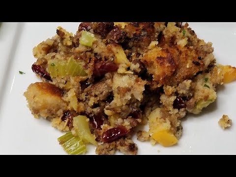 How to make MOST DELICIOUS SAUSAGE/CRANBERRY DRESSING STEP BY STEP! ❤