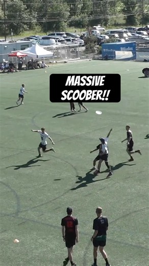 Can you believe this throw?? 🤯