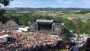 Norbert Schneider live on Stage! 🎶🏰 #burgclam | Burg Clam