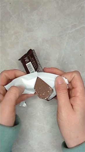 Snickers ASMR 🍫 Crunchy Chocolate & Caramel Sounds | No Talking