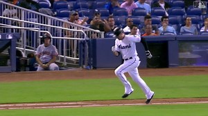 Walker sale del juego por lesión