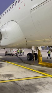 276K views · 3.9K reactions | Supplying Pneumatic Air to start the engine on ground #jetstarter #pneumaticair #aviation | Orville Wright | Facebook