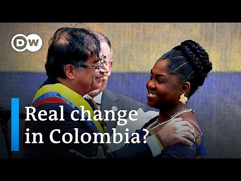 Ex-guerilla fighter Gustavo Petro sworn in as Colombia's president | DW News