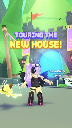 Exploring the Massive Mountain House in Roblox Adopt Me