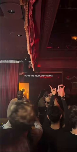 “We the association of Ng disc jockey movement have decided to temporarily remove Burna boy ‘s Music  out of any playlist till further notice all in support of Dj tunez after what happened to him“  🤣😭