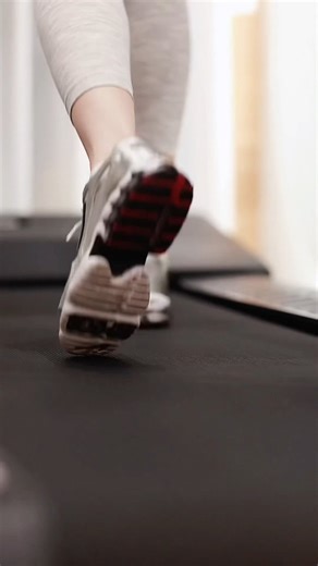 Liu Tai Yang on Instagram: "🎚️🎛️ Workout vibes"