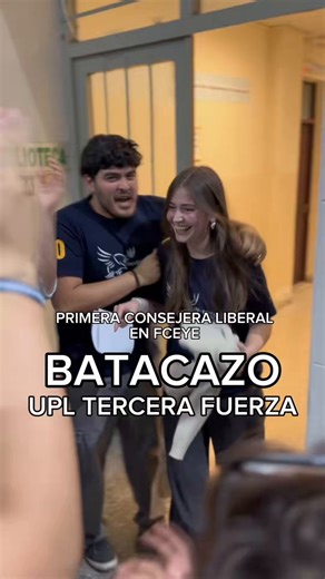 Imaginate que sos un docente universitario al que le destrozaron el salario a la mitad y tenés que verle la cara a uno de estos subnormales en clase. Hay que ser un santo para controlar el sopapo