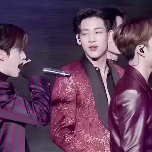 Mark GOT7 Performance and Casual Moments