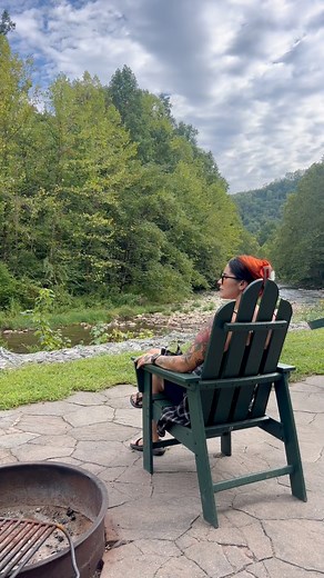 Our stay at the Cherokee / Great Smokies KOA Holiday has come to an end unfortunately, but we are excited for our next adventure. We absolutely loved staying in the Smoky Mountains! Take a look at some of the views! #smokymountains Kampgrounds of America, Inc. #traveling#travelfamily #fulltimetravelfamily#mommashive #fulltimervliving #campinglife #campingtrip #cherokeenc #glamping | Mommashive
