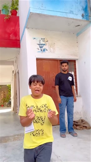 Hum bhi padege hum bhi likhege 😭🙏#shorts