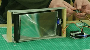 Homemade HD Projector with Nexus 7 Screen, Field View Camera Lens, Arduino Keystoning