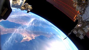 A Beautiful Planet: Trailer 1