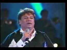 2.5M views · 34 reactions | Juan Gabriel - Abrázame Muy Fuerte <3 | Que Música Romantica | Facebook