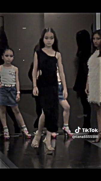 Young Cambodian Models Pursuing Their Dreams 🇰🇭