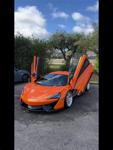 What car should I do next👀 Started with a basic setup, it’s only the beginning🔥 Behind the scenes of the wash process! #mclaren #cardetailing #mobiledetailingservice