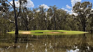 Check out these incredible photos of the flooding at Yarrawonga Mulwala and Cowra Golf Clubs - Aussie Golfer