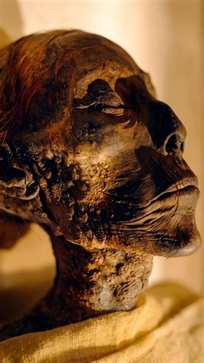 How Embalmers Sculpted the Noses and Eyes of Dead Kings