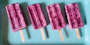 Recipe: Blueberry Yogurt Ice Pops