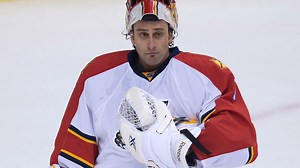 Panthers’ bizarre goals sink Maple Leafs