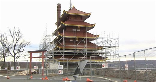 Scaffolding around Pagoda to come down