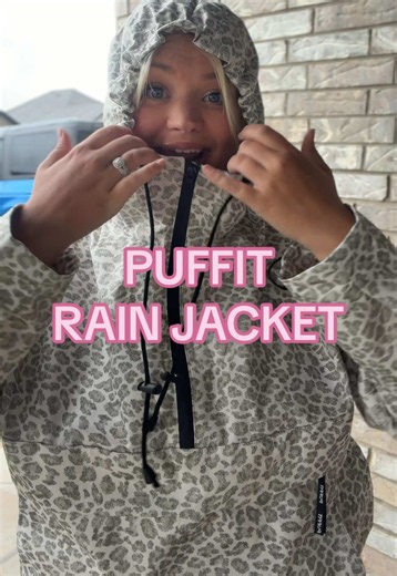 Windproof, rain proof, & stain resistant, you just can’t beat @PUFFIT.US rain jackets!! #rainjacket #raincoat #windbreaker #fallfashion #fashiontok
