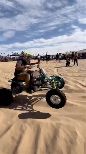 Would Your Banshee Keep Up? 😳🔥 #2strokelife #quads #duneracing