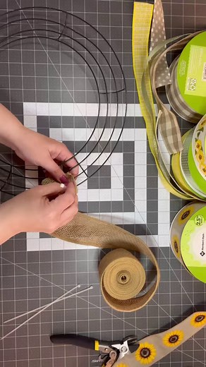 99K views · 2.7K reactions | Learn how to make a Ribbon “Rag” Wreath with me. I’ll leave the original YouTube link in the comments for you. #julieswreathboutique #craftingideas #falltrends #craftingcommunity | Julie's Wreath Boutique | Facebook