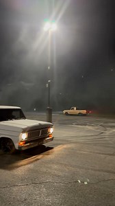 F100 Burnout 😎 Can your truck do this⁉️ #ford #f100 #pickup #truck #trucks #fordf100world #f100world | Ford f100 World