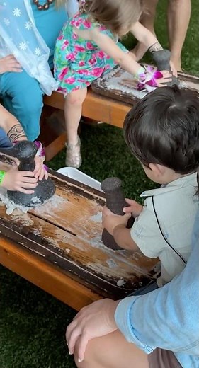 Making Traditional Hawaiian Poi at Disney’s Aulani Luau | Hands-On Cultural Activity #hawaii #disney