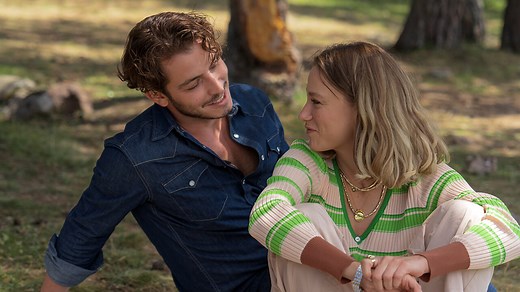 'Thank You, Next' Secures Early Season 3 Renewal at Netflix