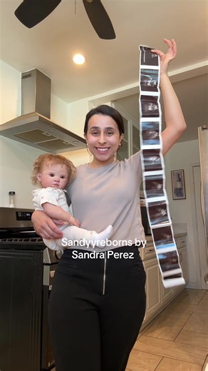 sandyyreborns (@sandyyreborns)’s video of sandy