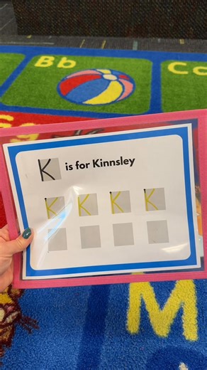 Here’s a look at one of our daily lessons 🎓✨ We’re continuing our five senses theme, so I started by reading a Five Senses book. For extra letter C practice, students sat in a circle on the carpet with our C road mat, chose a matchbox car, and drove it over the letter as they said the letter name and sound. 🚗 It’s a quick 2–3 minute multisensory review that keeps everyone engaged. Afterward, the tables were set with each student’s dry-erase name pocket focused on their first letter. We’ve prac