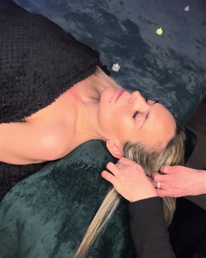 The Soothing Ritual of Parting Your Hair